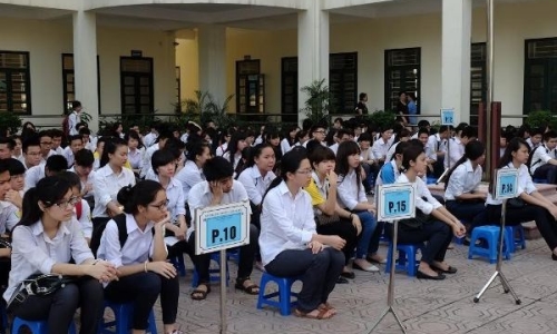 Hơn 900.000 thí sinh bắt đầu thi tốt nghiệp trung học phổ thông